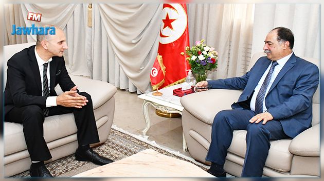 وزير الداخلية يستقبل رئيس النقابة التونسية للإذاعات الخاصة