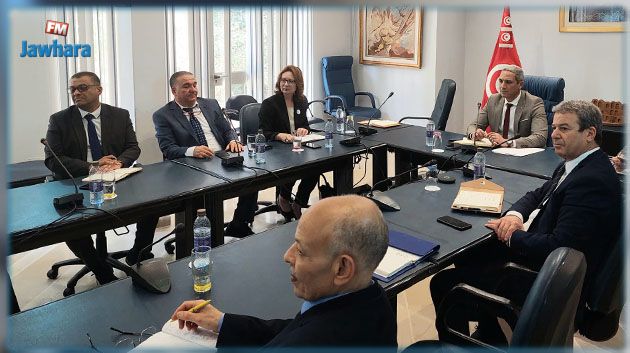 جلسة عمل حول سير الموسم السياحي وأولويات المرحلة القادمة 