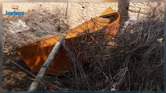 حجز مركبين حديديين بغابة زيتون في صفاقس