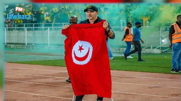 المدرب التونسي نصر الدين نابي يقود يانغ افريكانز للتتويج بلقب الدوري التنزاني