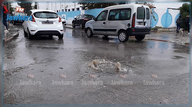 أمطار أحيانا غزيرة ودرجات الحرارة في انخفاض