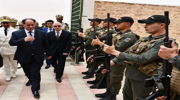 وزير الداخلية يشرف على فعاليات الذكرى 65 لمعركة رمادة الخالدة