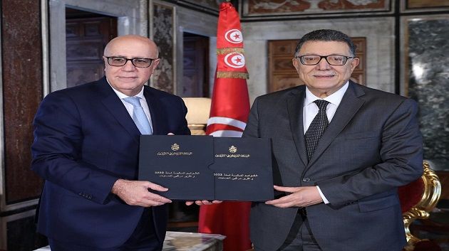 العباسي يقدّم لبودربالة القوائم المالية لسنة 2022 وتقرير مراقبي الحسابات