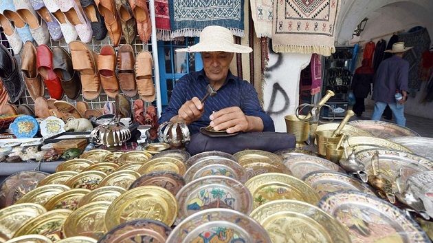 وزير السياحة: 'لأوّل مرة في تونس تصدير أكثر من 350 مليون دينار من الصناعات التقليدية'