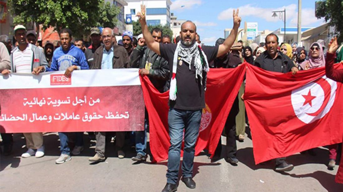 تنسيقية عمال الحضائر تدعو إلى إحداث لجنة صلب رئاسة الجمهورية تُعنى بملفهم تنسيقية عمال الحضائر تدعو إلى إحداث لجنة صلب رئاسة الجمهورية تُعنى بملفهم