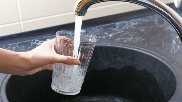 اضطراب في توزيع ماء الشرب بعدد من مناطق ولايتي تونس وبن عروس