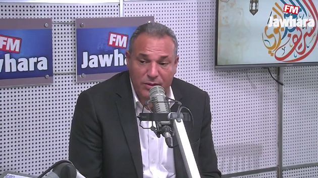 وزير التربية يطلع على سير