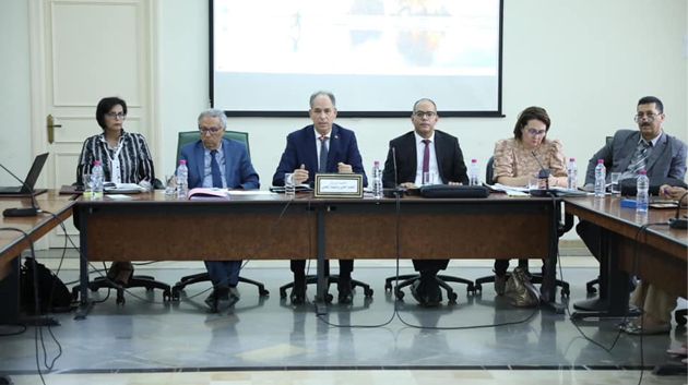 لجنة التربية بمجلس نواب الشعب تستمع الى وزير التعليم العالي