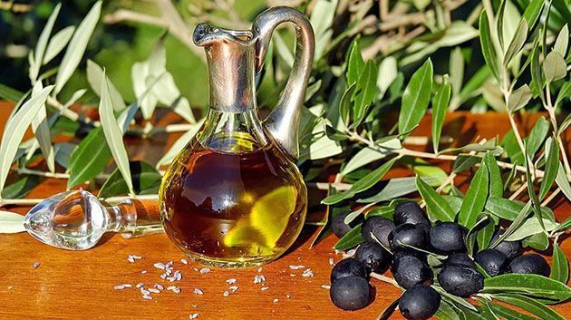 عائدات صادرات زيت الزيتون ترتفع بـ 36،9 % مع موفى ماي الفارط 