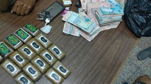 القيروان: ضبط شخص على متن دراجة نارية بحوزته 17 صفيحة من 'الزطلة' 