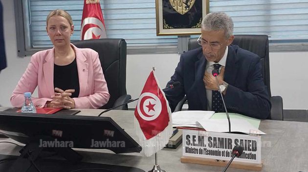 توقيع إتفاقية تمويل بين تونس والبنك الإفريقي للتنمية لتأمين التزود بالقمح 