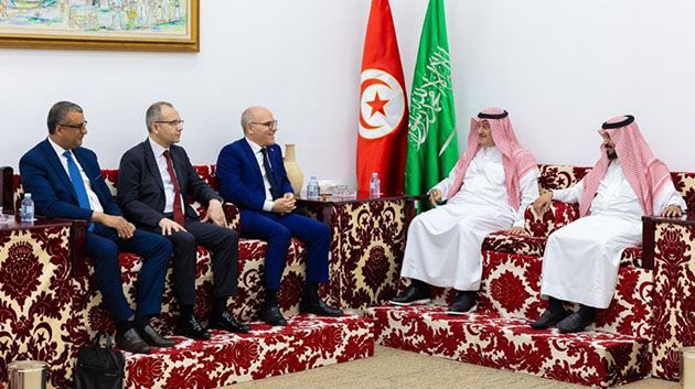 خلال لقائه بأعضاء مجلسها: عمار يُعبّر عن ارتياحه لمستوى التعاون القائم بين تونس وغرفة جدة