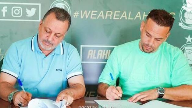 أهلي طرابلس الليبي يجدد تعاقده مع المدرب التونسي طارق الجراية 