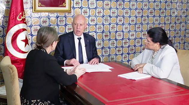 سعيّد: 'مُندسّون في الإدارات تمّ تعيينهم بشهائد مدّلسة' (فيديو)
