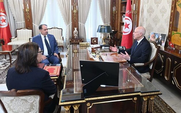فحوى لقاء رئيس الجمهورية مع وزير الداخلية ووزيرة التجارة 