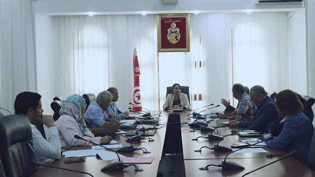 جلسة عمل بوزارة الصحة للتسريع في إنجاز مشروع مستشفى الملك سلمان الجامعي بالقيروان