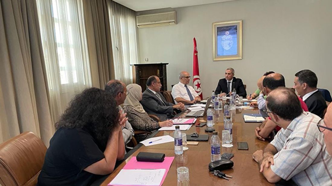 وزير السياحة يتابع سير عمل الوكالة العقارية السياحية وزير السياحة يتابع سير عمل الوكالة العقارية السياحية