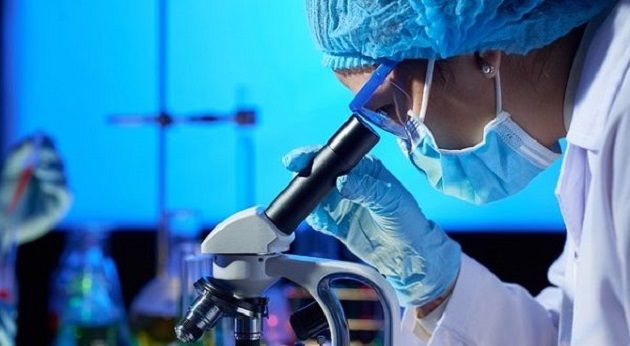 الولايات المتّحدة.. مختبر طبي يسرق خلايا سرطانية من إحدى المريضات