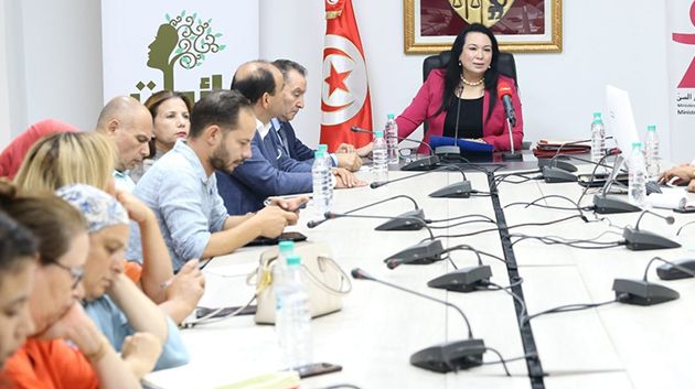 وزيرة المرأة: مؤشّر انجاز برامج التمكين الاقتصادي للنساء والفتيات مرتفع جدًّا