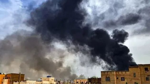 إصابات في انفجار ضخم يهز ميناء تجاري في تركيا