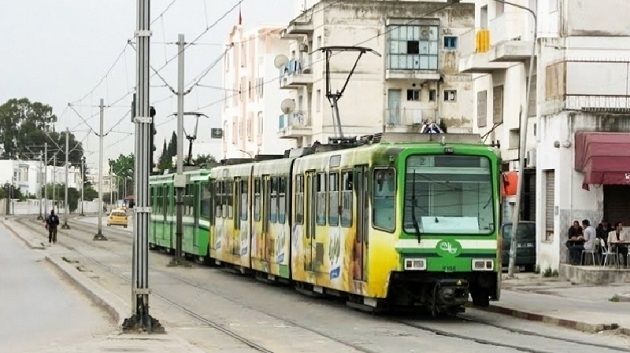 طفل ال8 سنوات يفقد ساقه تحت عجلات المترو