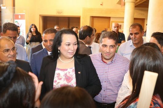 إعطاء إشارة إطلاق الدورة الأولى من تظاهرة 