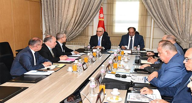 اجتماع وزاري مشترك حول صعوبات اصدار جوازات السفر 