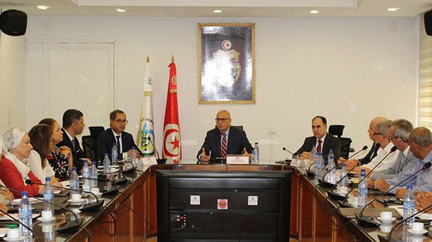 كيفيّة النّهوض بقطاع الزياتين محور جلسة عمل بوزارة الفلاحة