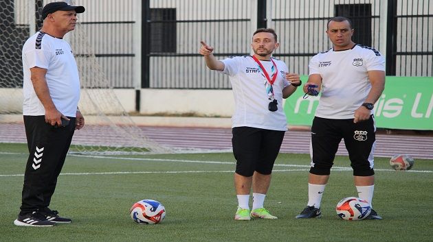 اتحاد خنشلة الجزائري يتعاقد مع المعد البدني مهدي مرموش