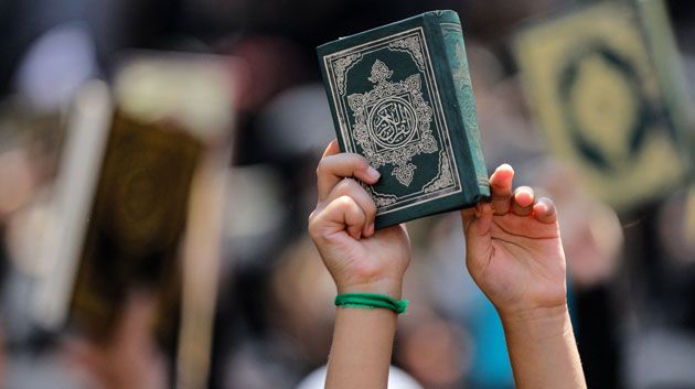 الدنمارك: قانون جديد سيحظر حرق المصحف