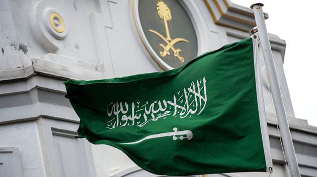 الأرصاد السعودية تطلق 'الإنذار الأحمر' في مكة