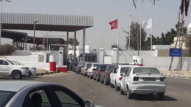 زيادة بـ 105 %  في حركة العبور بالمعابر الحدودية البريّة 