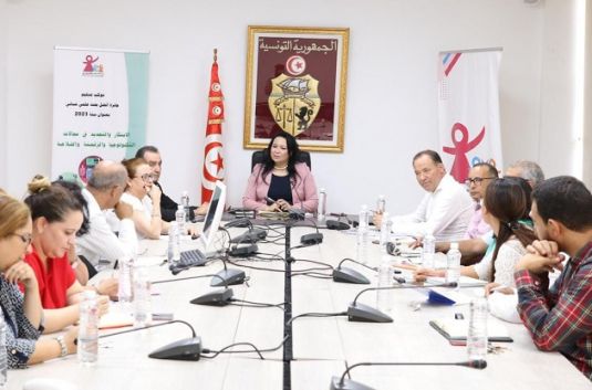 وزيرة الأسرة: 