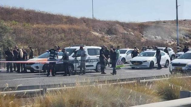 رام الله: إصابة 3 من جنود الإحتلال بعملية دهس وإطلاق النار على المنفّذ