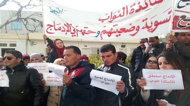 التنسيقية الوطنية للمعلمين النواب تدعو وزارة التربية إلى تحديد قاعدة البيانات وصفة الانتداب