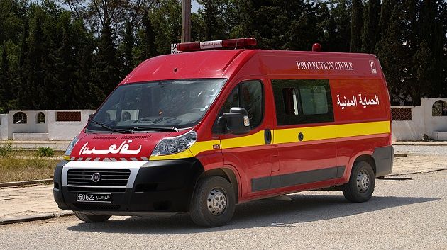 نابل: انقلاب شاحنة محمّلة بعلب زيوت السيارات واشتعالها