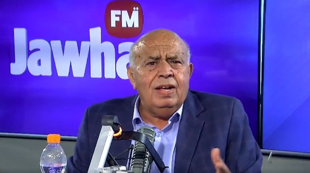 عبيد البريكي: 'ما نجموش نقدمو بقطاع وظيفة عمومية يخدم 4 أيام ونصف في الجمعة'