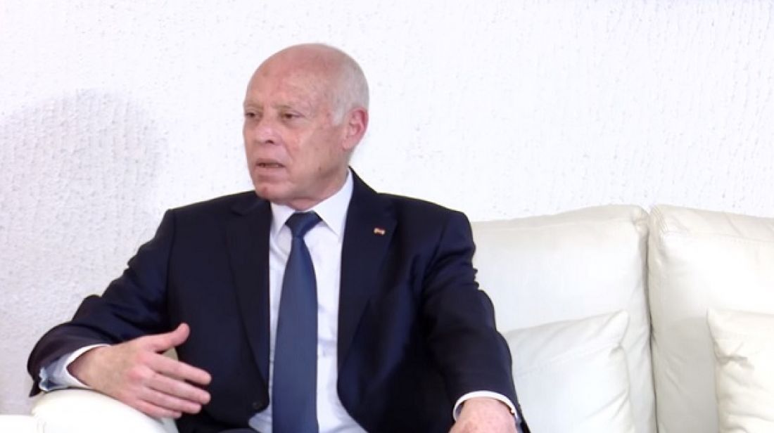 سعيد: لوبيات تعمل على التنكيل بالتونسيين عبر افتعال الأزمات في المواد الغذائية سعيد: لوبيات تعمل على التنكيل بالتونسيين عبر افتعال الأزمات في المواد الغذائية