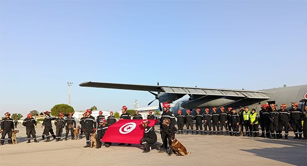 فريق من الوحدة المختصة للحماية المدنية يستعدّ للاقلاع نحو ليبيا 