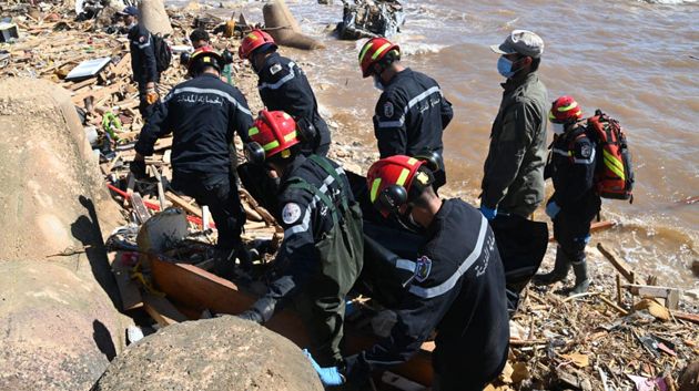 ليبيا: الفريق التونسي للإغاثة يتمكّن من انتشال 23 جثة و إسعاف 100 شخص