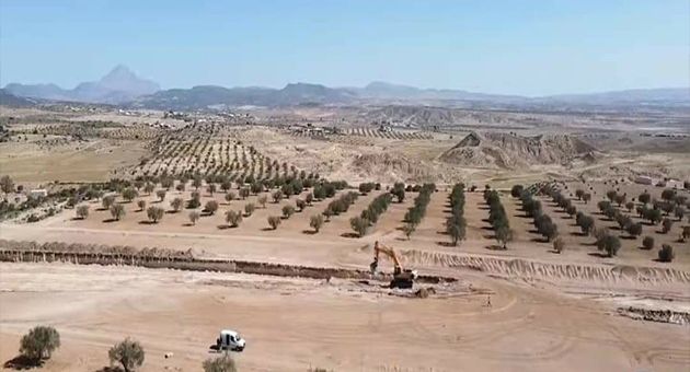 وزيرا التجهيز واملاك الدولة يعربان عن استعدادهما لايجاد حلول لمشروع الطريق السيارة تونس جلمة