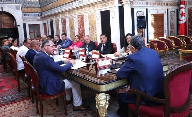 مكتب المجلس يصادق على ملخّص محضر جلسة ندوة الرؤساء