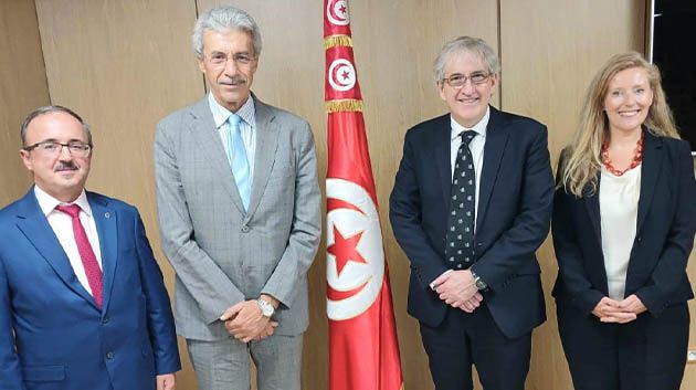 وزير الاقتصاد يتباحث مع مفوض ملك بريطانيا للتجارة مع افريقيا فرص تعزيز التعاون بين البلدين