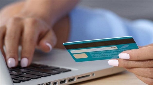 ارتفاع الفوائد والعمولات الموظفة من البنوك العمومية على الحرفاء