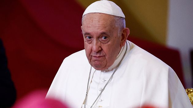 بابا الفاتيكان: 'المهاجرون ليسوا غزاة.. هم فقط يبحثون عن الترحيب'
