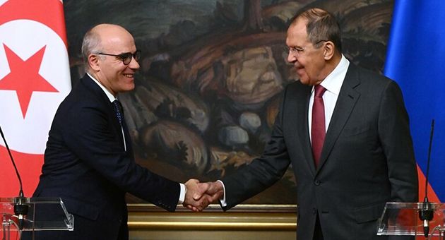 لافروف: ندعم القيادة التونسية ونعمل على توسيع امدادات الحبوب الروسية نحو تونس