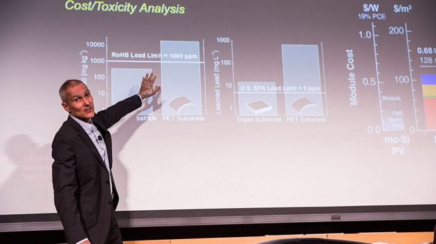 باحث من أصل تونسي يفوز بجائزة نوبل للكيمياء لسنة 2023