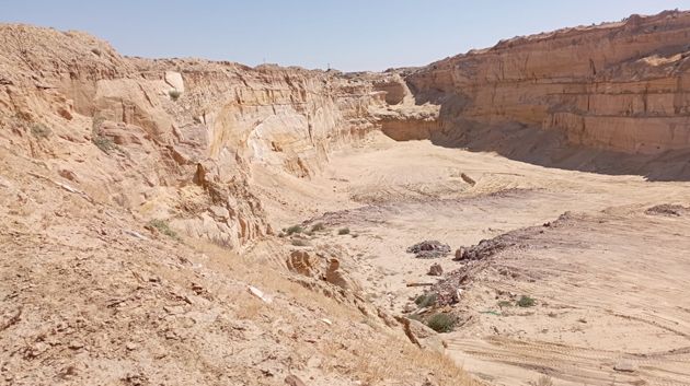 الدولة تسترجع مقطع رمال بمعتمدية سبيطلة