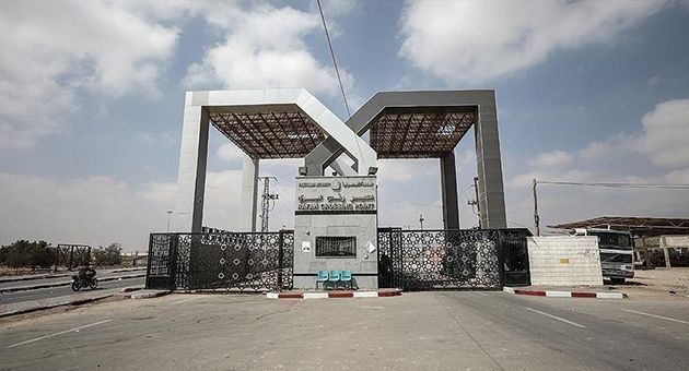 إسرائيل تتوعّد مصر بأنها ستقصف الإمدادات الإغاثية إذا أدخلتها إلى غزّة