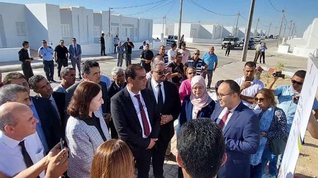 المتلوي: توزيع عقود 125 مسكنًا إجتماعيًّا لفائدة عائلات محدودة الدخل
